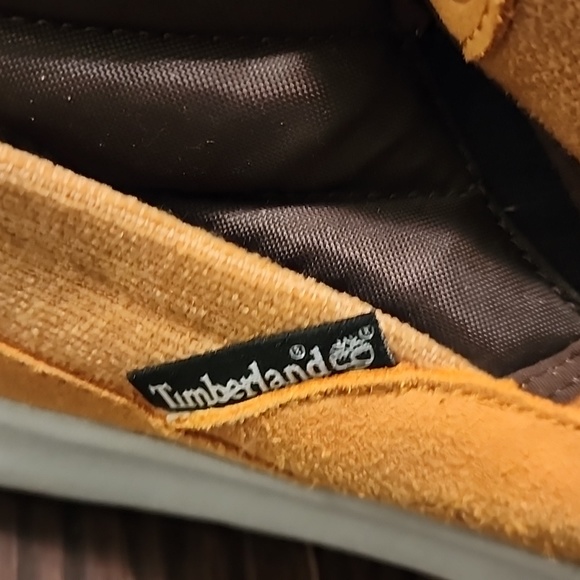 New Timberland shoes - Picture 2 of 5